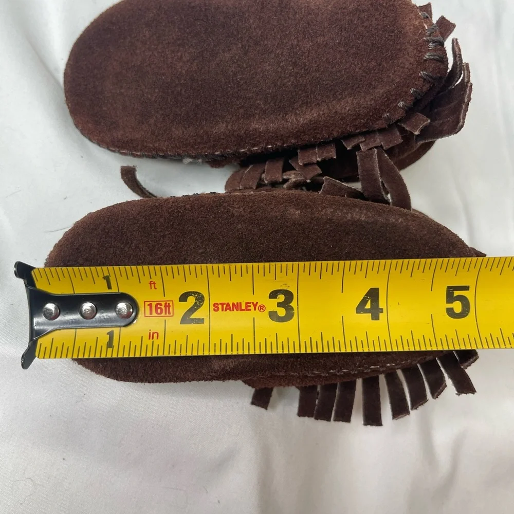 Vintage Brown Minnetonka Baby Classic Fringe Softsole Bootie